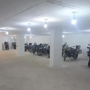 بيتي إليتا شكودر